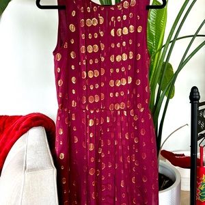 Michael kors burgundy dress. It’s a very beautiful rich soft flowy  dress.